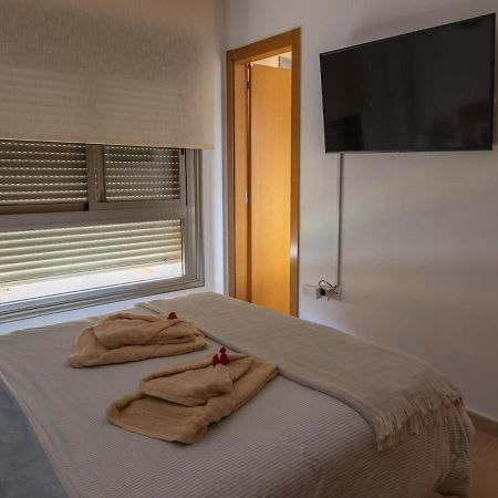 Apartamento Muy equipado, familiar con piscina, terraza y barbacoa Costa De Antigua Exterior foto